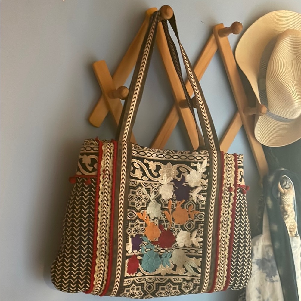 Black and White tapestry Tote with floral embroidery